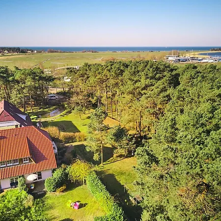 Sommerhaus 1 Тиссов